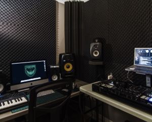 Studio B 03